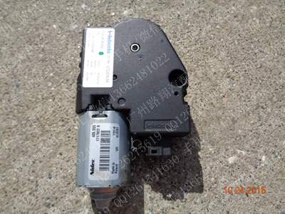 宝马435I天窗电机