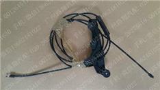 宝马535LI机盖拉线