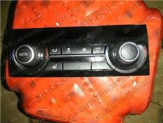 宝马GT528I空调控制面板