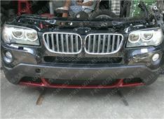 宝马X3前嘴