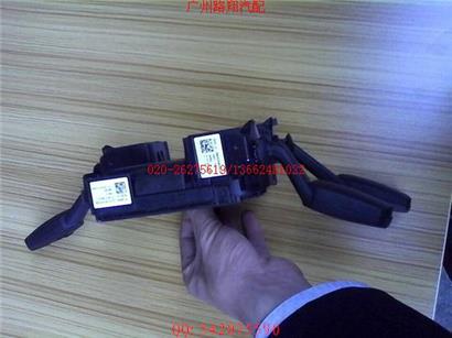 宝马X6转向角度传感器