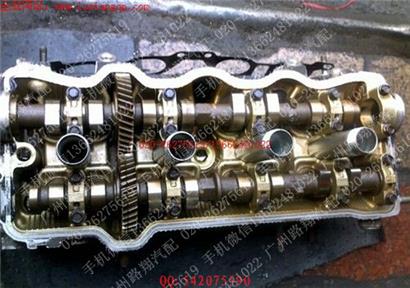 本田CRV缸盖
