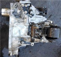 现代悦动变速箱 1.6 1.8