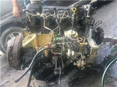 日产皮卡发动机