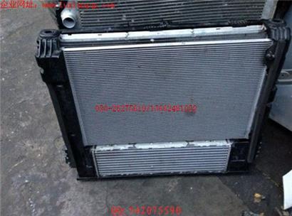 宝马X3冷凝器