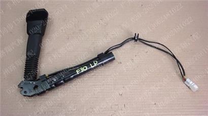 宝马330I安全带预警器