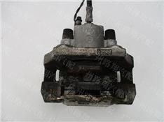 宝马X5刹车分泵