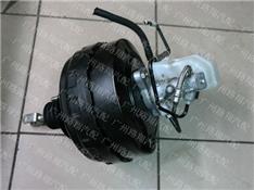 宝马M3刹车总泵