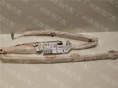 宝马760LI车顶气帘