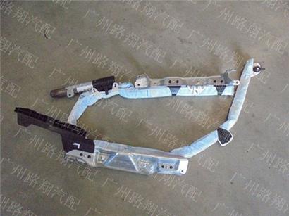 宝马X1车顶气帘