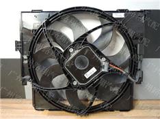 宝马M135I电子扇