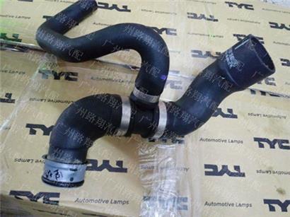 福建奔驰凌特上下水管