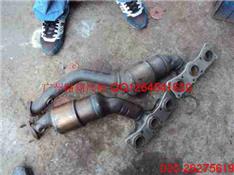 宝马730LI三元催化器