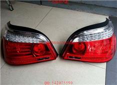 宝马523LI尾灯
