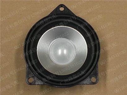 宝马330高中低音喇叭