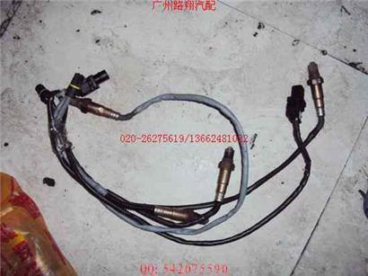 宝马130i氧传感器