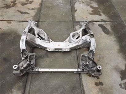 宝马528LI元宝梁