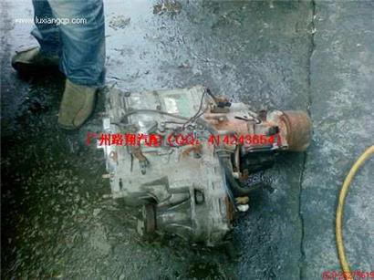 三菱帕杰罗V75分动箱