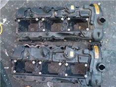 宝马M235I气门室盖