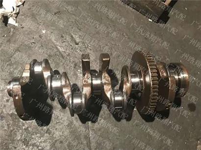 宝马318LI曲轴 1121 0390 923