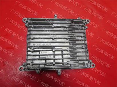 宝马118I发动机电脑板-ECU