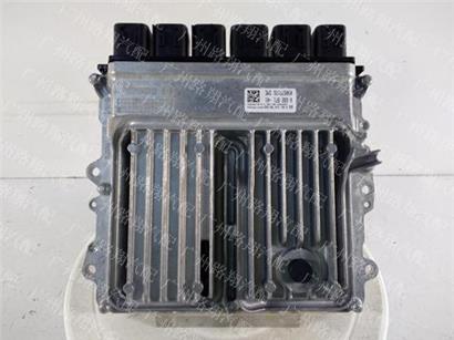 宝马220I发动机电脑板-ECU