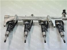 宝马520LI喷油嘴-导轨