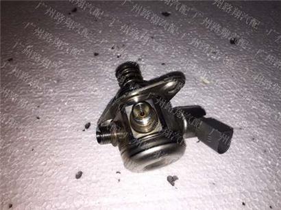 宝马760LI高压油泵-N73-N74