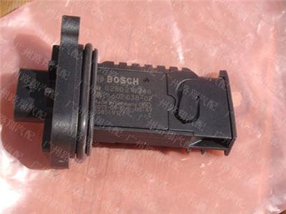 宝马218I空气流量计