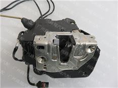 奔驰CLK280车门锁块-209