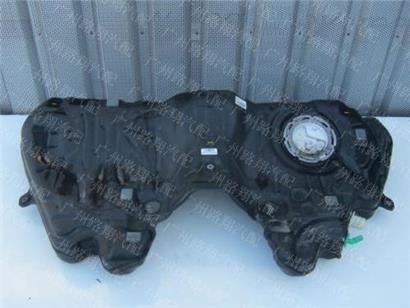 宝马750LI油箱-G12-F02-E66