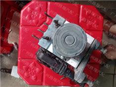 奔驰E320ABS泵-212-207