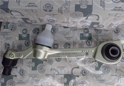 奔驰S500下摆臂-悬挂