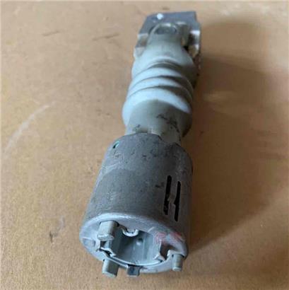 奔驰C180转向联轴节