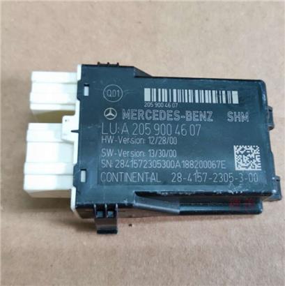 奔驰GLC260座椅电脑