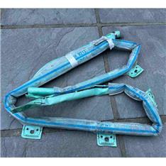 奔驰E200车顶气帘