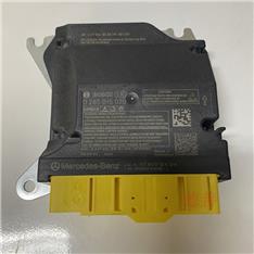 奔驰A200气囊模块