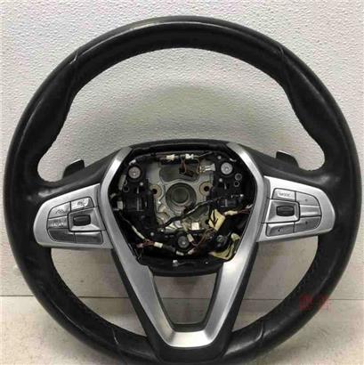 宝马730LI转向盘