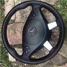 福建奔驰凌特转向盘
