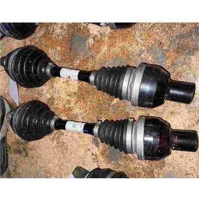 奔驰B200过桥中间轴