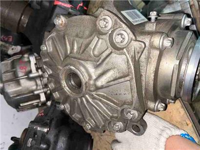 奔驰GLK300差速器